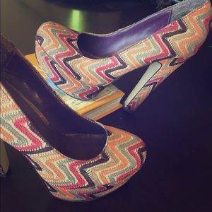 Multi color platform